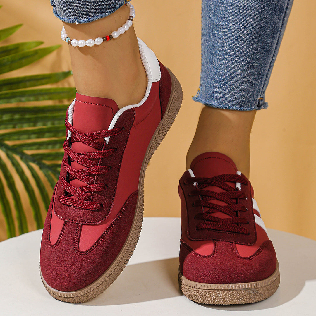 Damen Sportlich-Exklusive Sneakers mit weichem Obermaterial und rutschfester Sohle EB