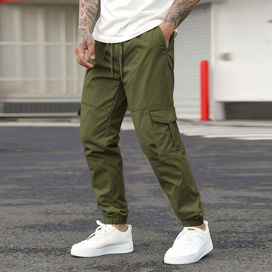Herren Cargo-Jogginghose mit elastischem Bund und praktischen Cargotaschen EB