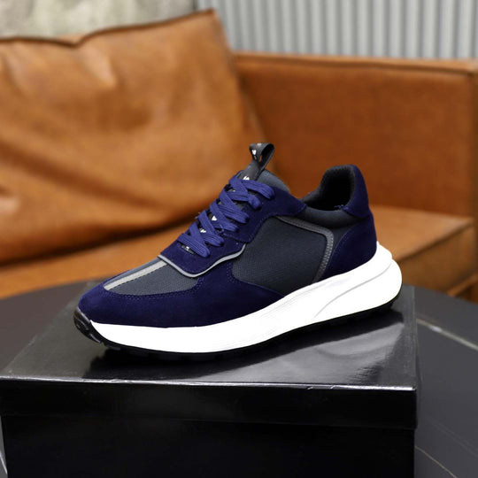 Damen Sportliche Sneakers mit modernem Design und dämpfender Sohle EB