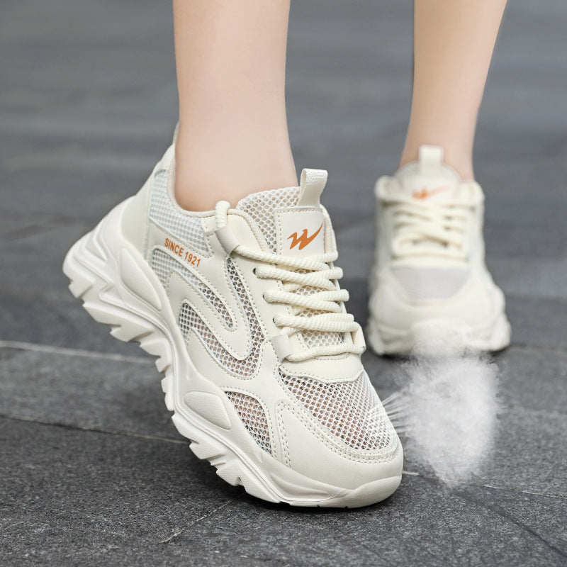 Damen Lauf- und Freizeitschuhe mit atmungsaktivem Mesh-Obermaterial und stoßdämpfender Sohle EB