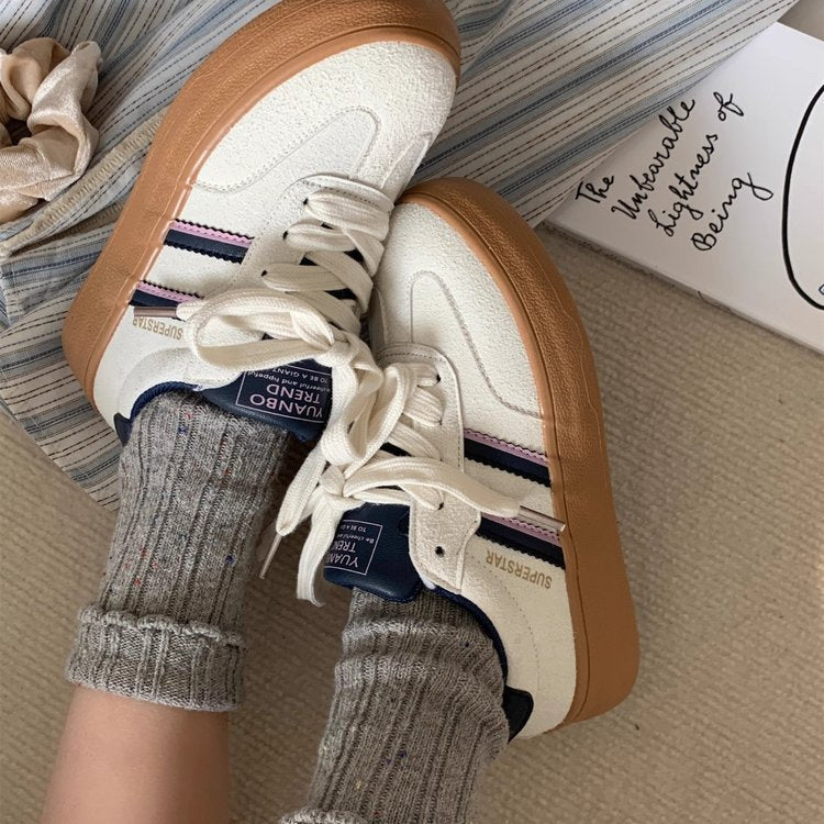 Damen Sportliche Lifestyle-Sneaker mit dämpfender Sohle und modischem Design EB