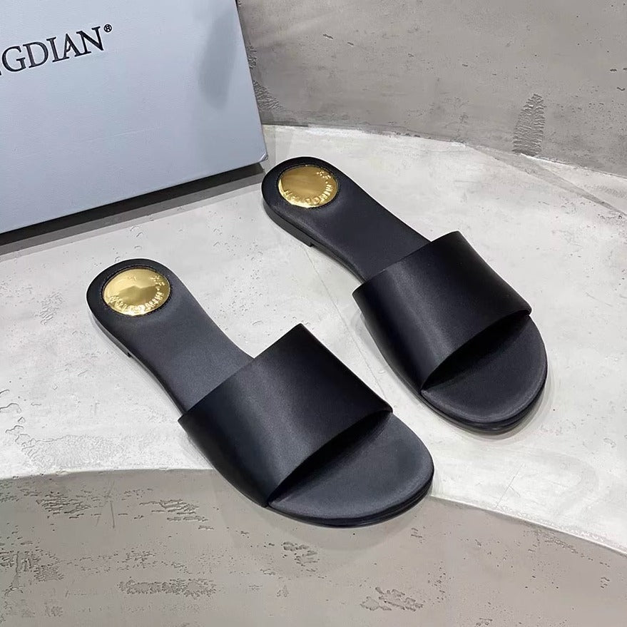 Damen Modische Zehentrenner-Sandalen mit eleganten Goldakzenten EB