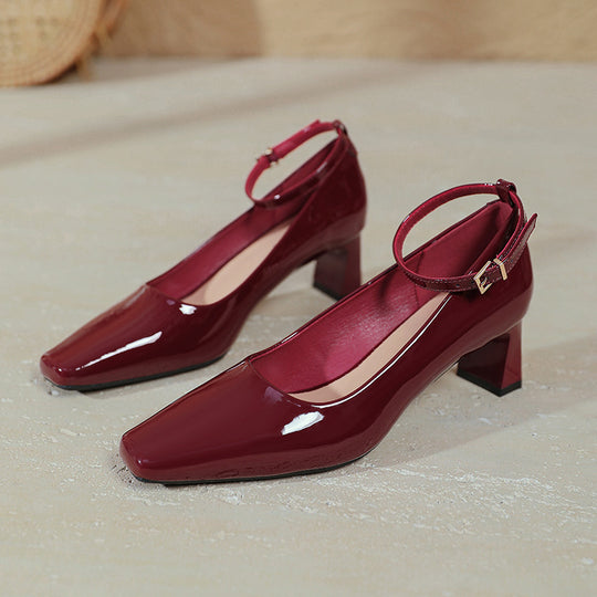 Damen elegante Lackleder Pumps mit komfortablem Blockabsatz EB
