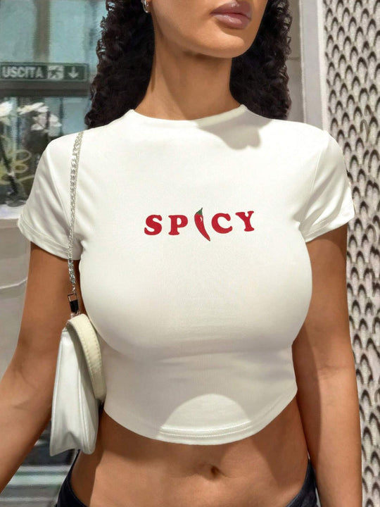 Damen Crop-Top mit kreativem Grafikdesign und modernem Schriftzug EB