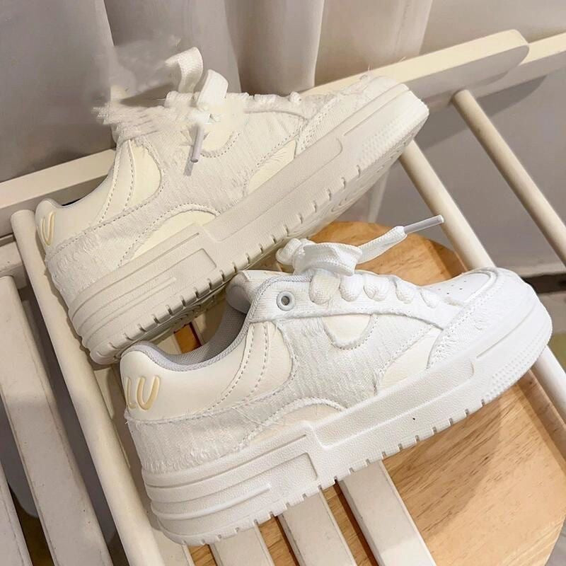 Damen Sportliche Sneakers mit einzigartiger Textur und bequemer Sohle EB