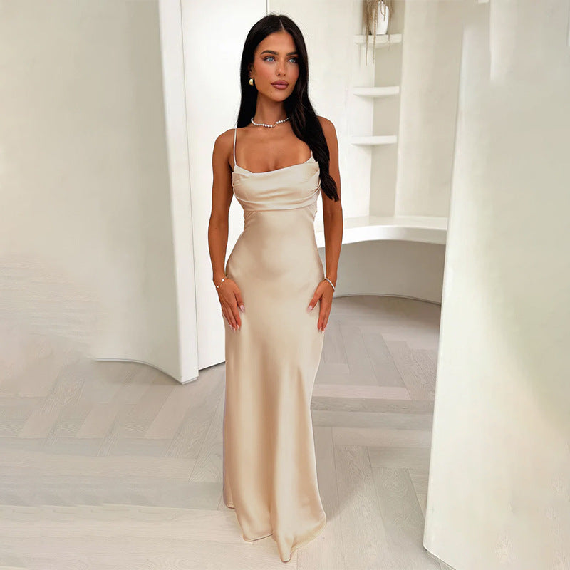 Damen Elegantes Maxikleid mit raffiniertem Cowl-Ausschnitt EB