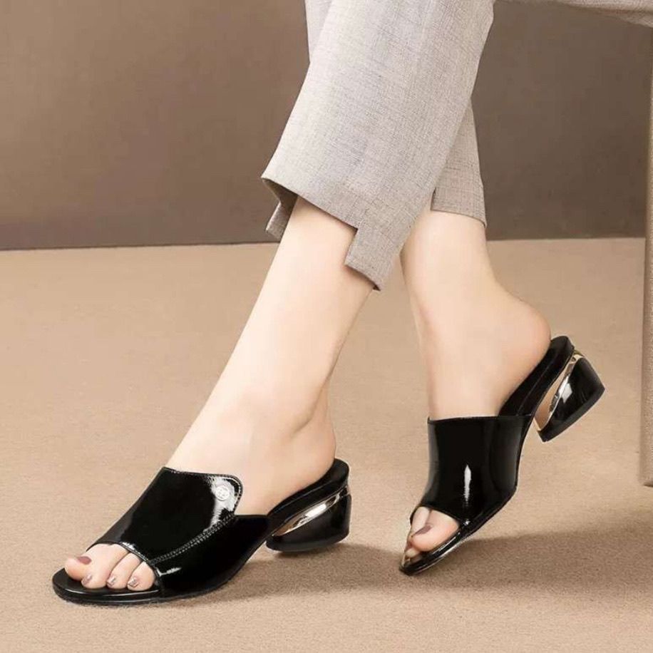 Damen Elegante Mules mit glänzendem Absatz EB