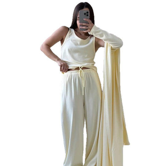 Damen Loungewear-Kombination mit weitem Schnitt und cropped Oberteil EB