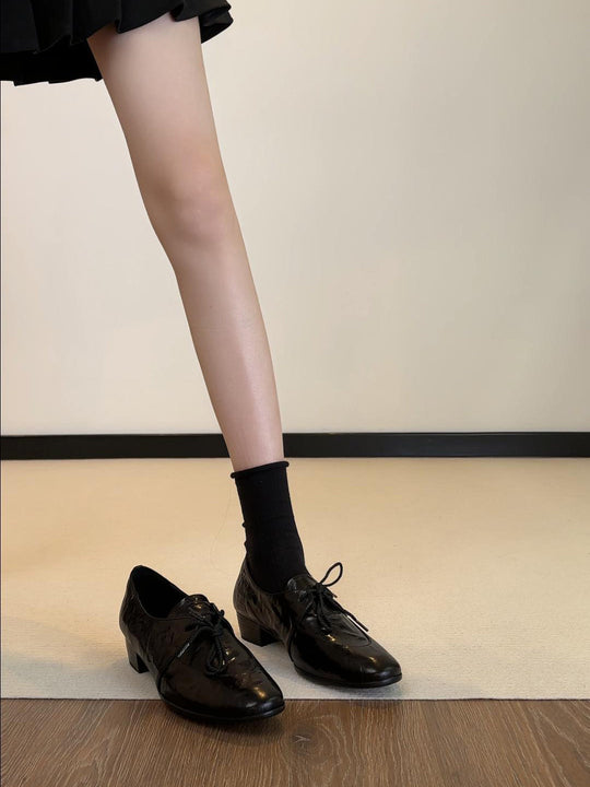 Damen Elegante und bequeme Schnürschuhe mit Blockabsatz EB
