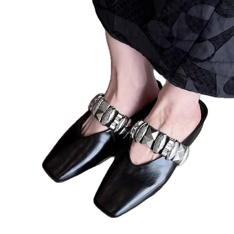 Damen Stiefelette mit glamourös dekoriertem Riemen EB
