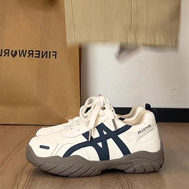Damen Sportliche Sneakers mit dämpfender Sohle und flexiblem Obermaterial EB