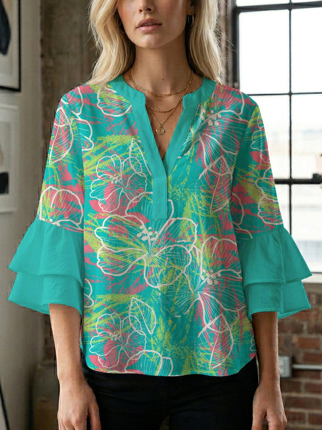 Damen Bluse mit voluminösen Ärmeln und floralem Design EB