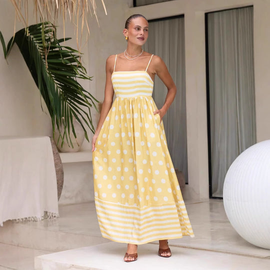 Damen Maxikleid mit gerafftem Oberteil und verspieltem Punkt- und Streifenmuster EB