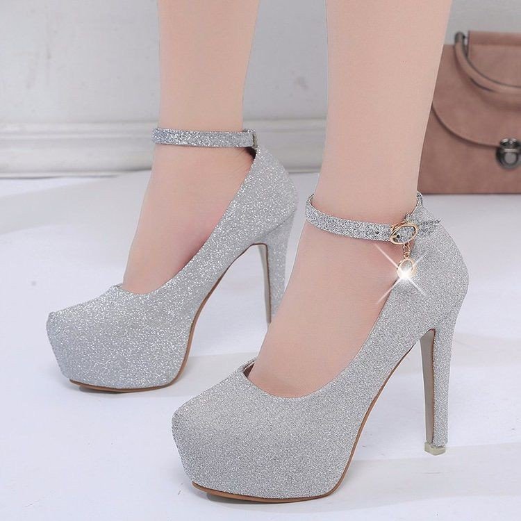 Damen Glitzernde Plateau-Pumps mit Feinem Riemchen und Elegantem Schmuckdetail EB