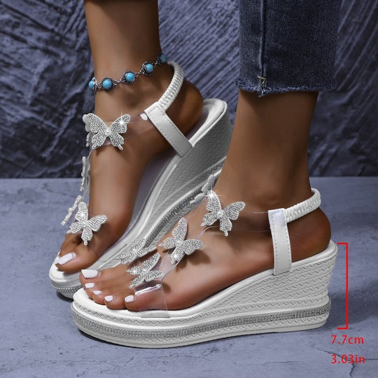 Damen Wedge-Sandalen mit dekorativen Schmetterlings-Details EB