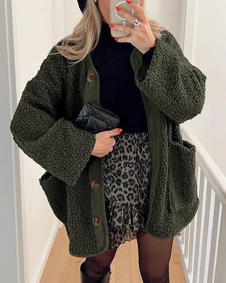 Damen kuschelige Teddyjacke mit farblich abgestimmtem Kragen EB
