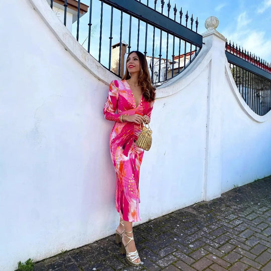 Damen Wickelkleid mit voluminösen Ärmeln und elegantem Design EB