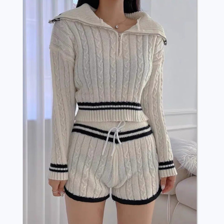 Damen Cropped Strickpullover mit hohem Kragen und Shorts im Set EB