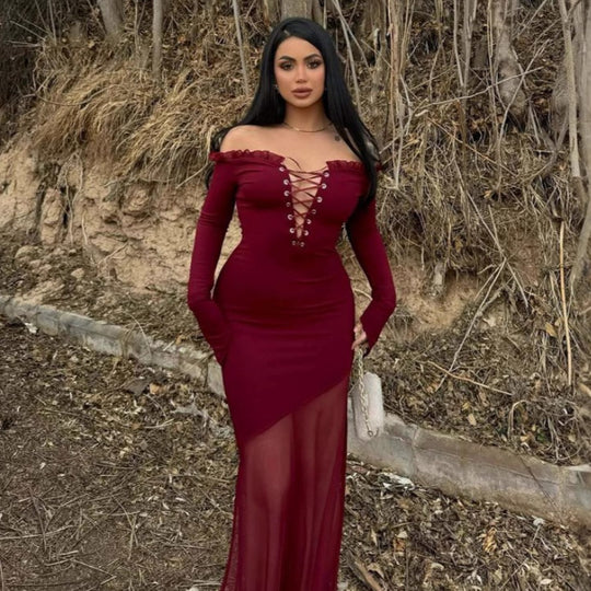 Damen figurbetontes Maxikleid mit Off-Shoulder Design und transparentem Rock EB