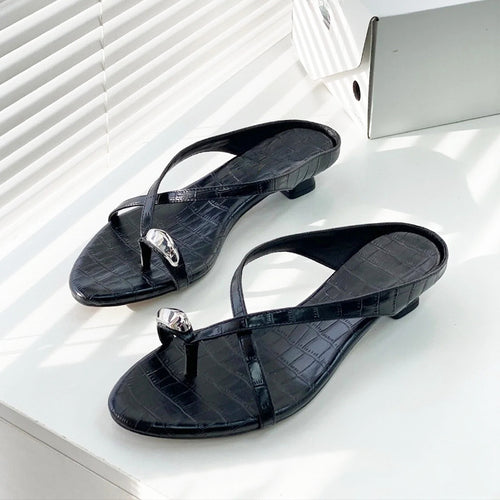 Damen Exklusive und modische Sandalen mit verziertem Riemen EB