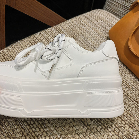 Damen Plattform-Sneaker mit modischem Design und atmungsaktiver Oberfläche EB