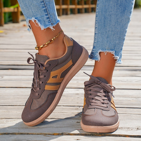 Damen Retro-inspirierte Schnür-Sneaker mit gepolstertem Komfortfußbett EB