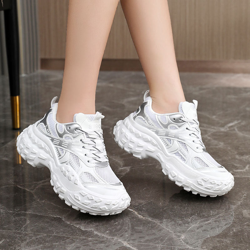 Damen Sportliche Trail-Sneaker mit doppellagiger Gummisohle und atmungsaktiver Mesh-Oberfläche EB