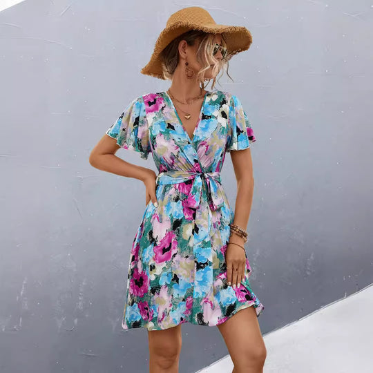 Damen Wickelkleid mit floralem Muster und schwingendem Rock EB