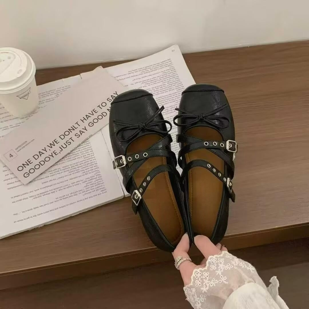 Damen Ballerina-Schuhe mit dekorativen Doppelschnallen und modischen Schleifen EB