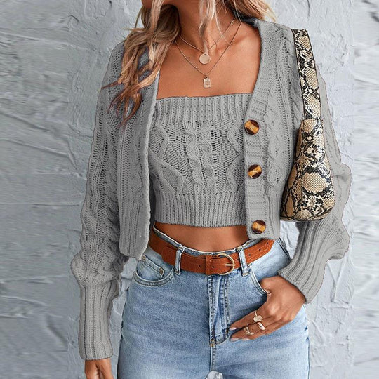 Damen Strickjacke mit Knopfdetail und modischem Zopfmuster EB