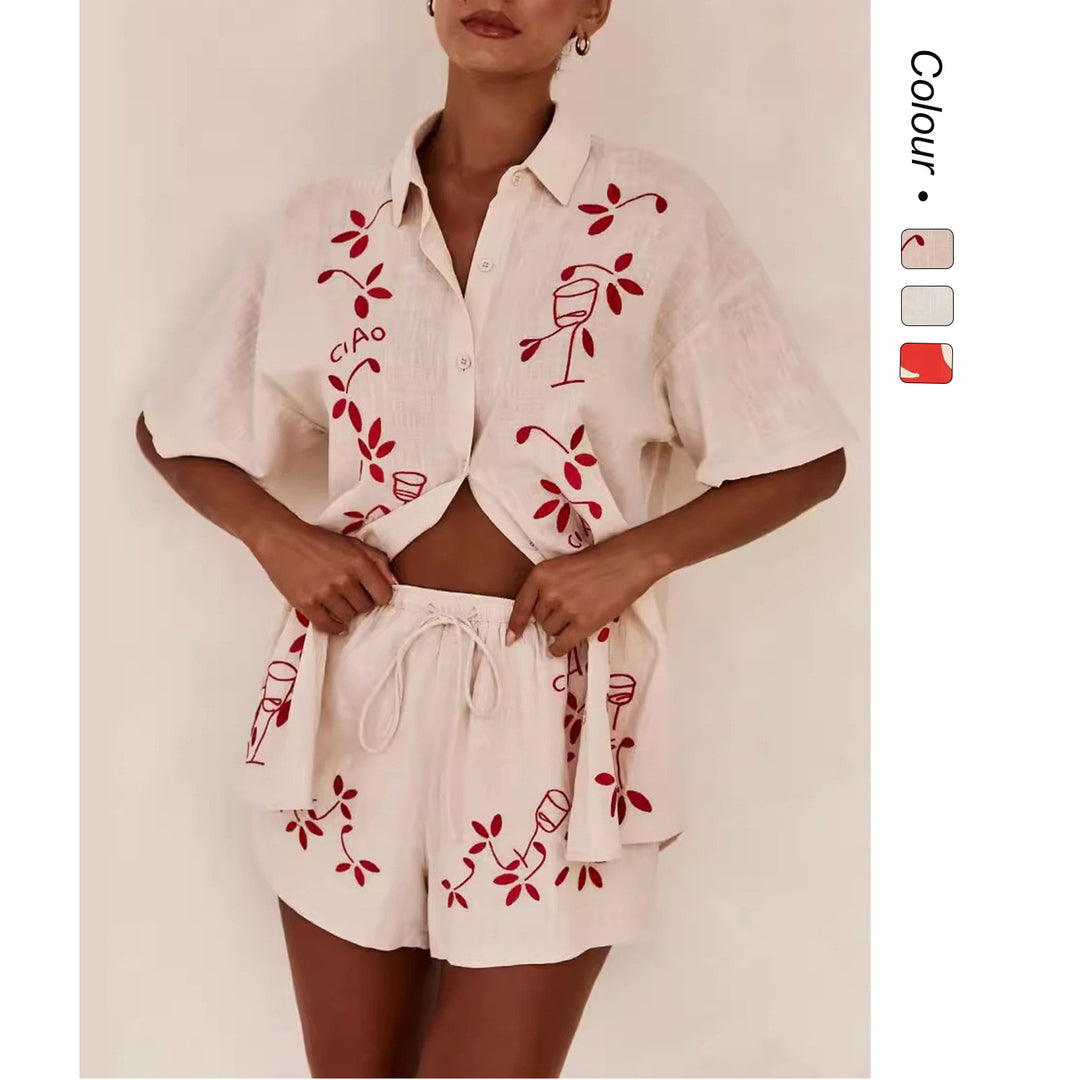 Damen Luftiges Kurzarmhemd und Shorts Set mit floralem Stickdesign EB
