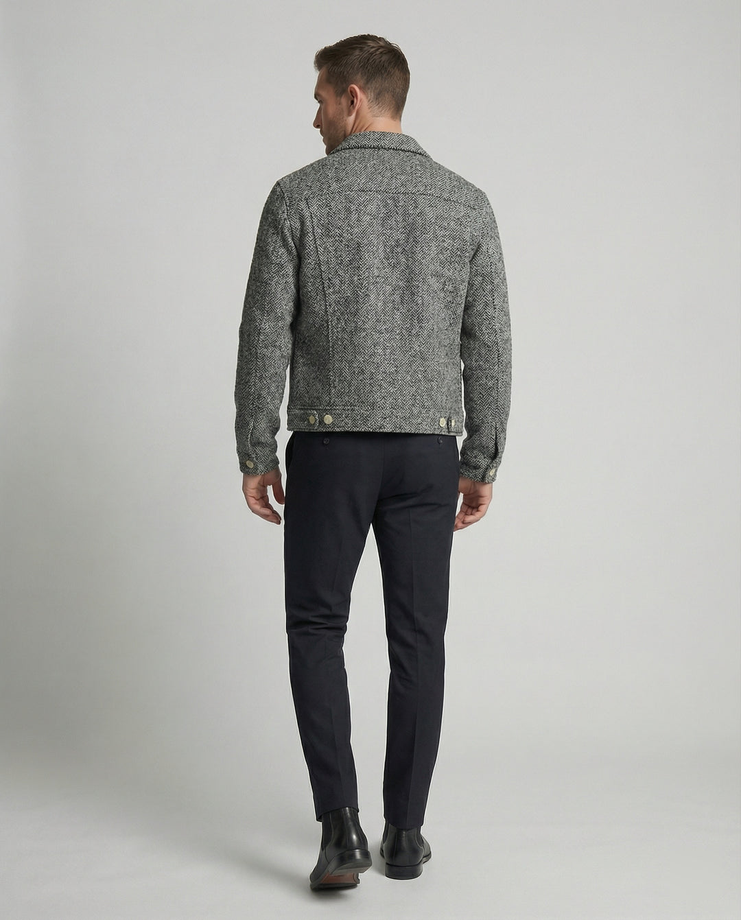 Herren kurzer Bouclé Blouson mit kastiger Silhouette Pattentaschen und Rippbündchen EB