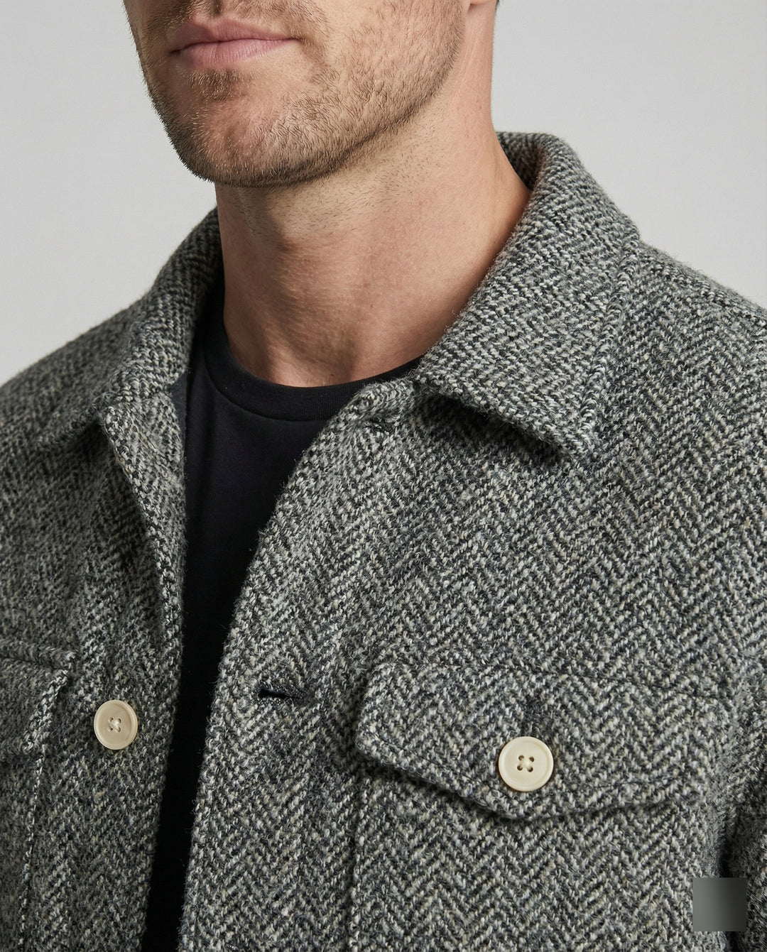 Herren kurzer Bouclé Blouson mit kastiger Silhouette Pattentaschen und Rippbündchen EB