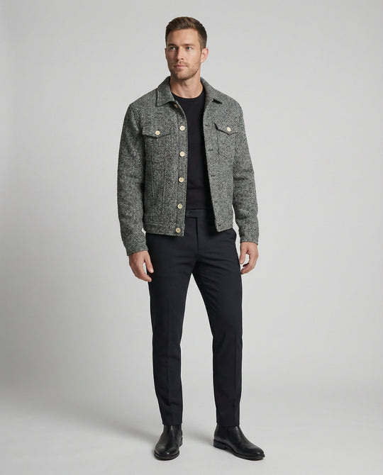 Herren kurzer Bouclé Blouson mit kastiger Silhouette Pattentaschen und Rippbündchen EB