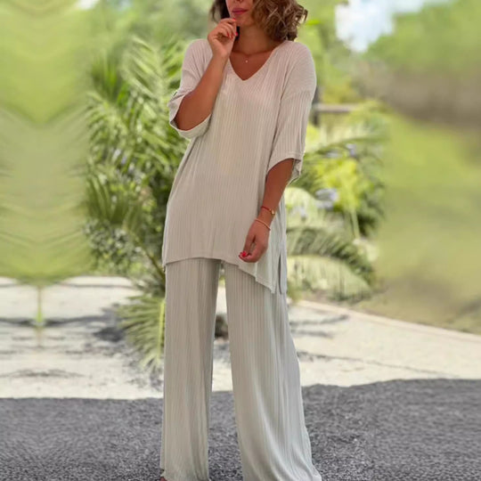 Damen Lässiges Zweiteiler-Outfit mit atmungsaktiven Materialien und eleganten Streifen Heidi-Mode
