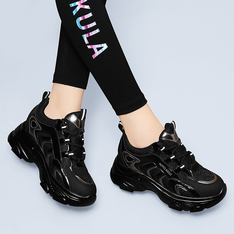 Damen Sportliche Sneakers mit atmungsaktiver Struktur und stoßdämpfender Sohle EB