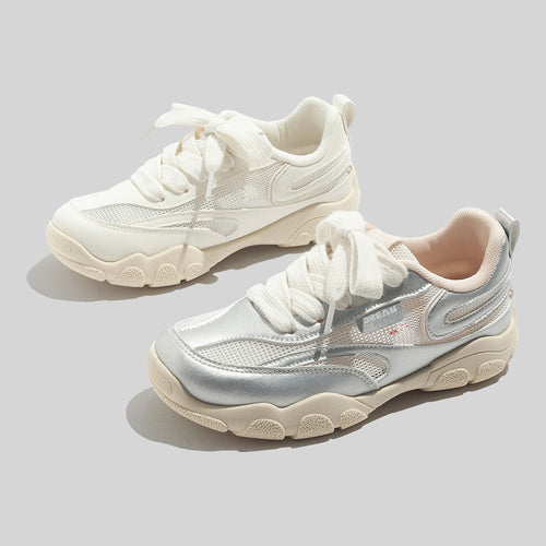Damen Sportliche Sneakers mit atmungsaktiver Mesh-Konstruktion und dämpfender Sohle EB