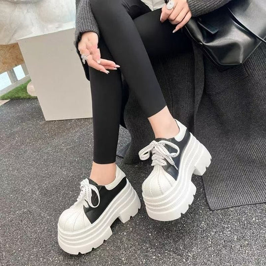 Damen Modische Chunky Sneakers mit robuster Plateau-Sohle EB