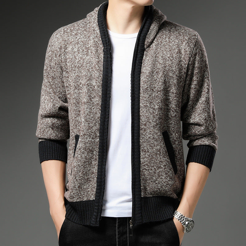 Herren Moderne Strickjacke mit Kapuze und schwarz-weißen Akzenten EB