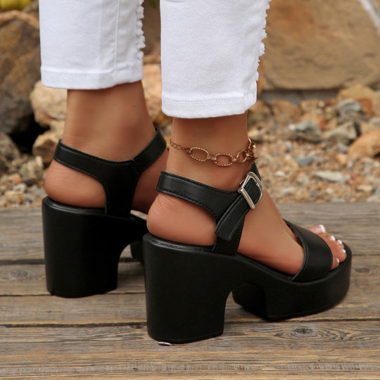 Damen Plateau-Sandaletten mit modischem Riemendesign und eleganter Schnallenapplikation EB