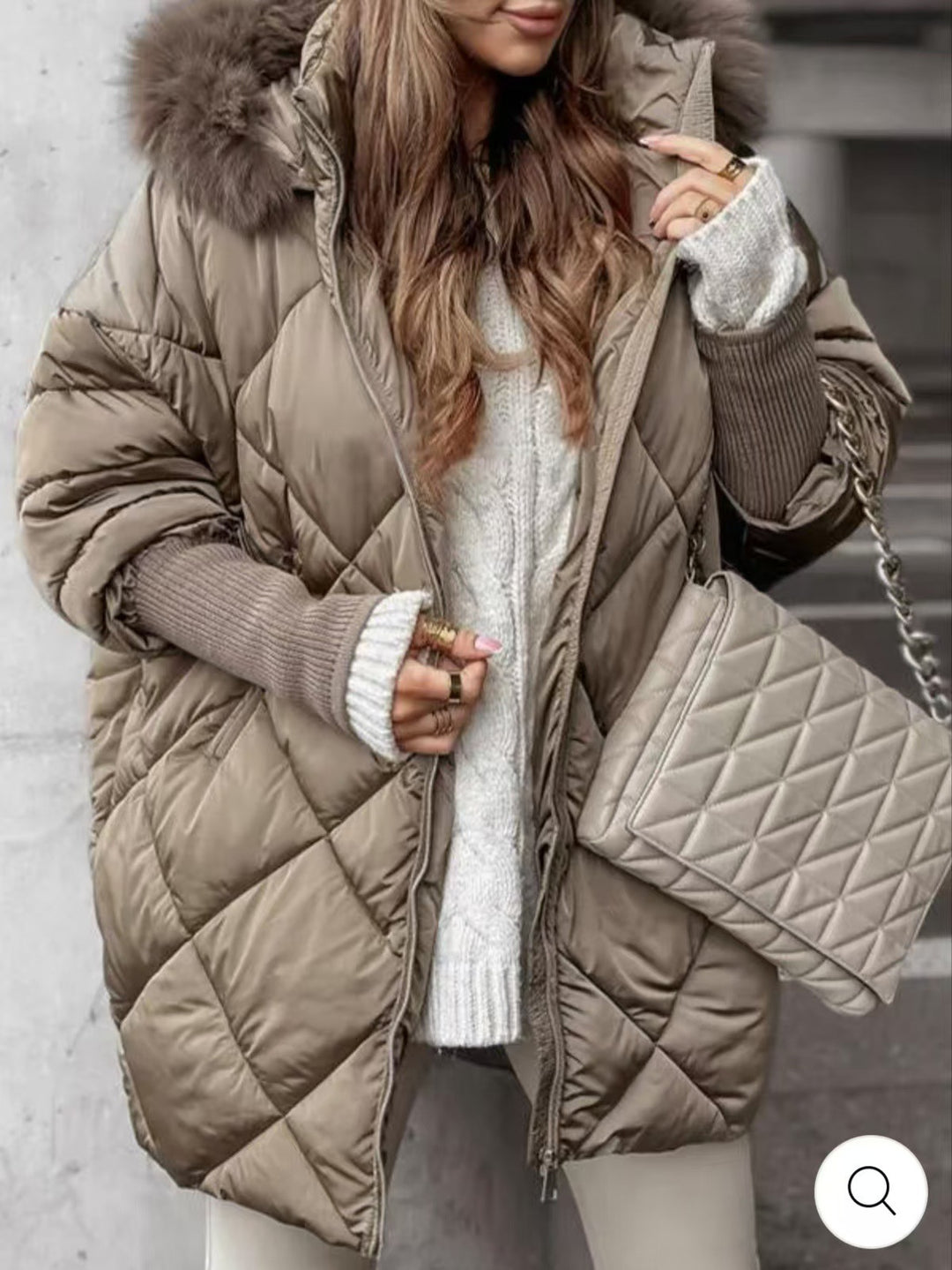 Damen Oversized Steppjacke mit abnehmbarem Kunstfellkragen EB
