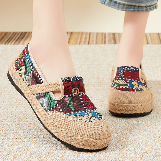 Damen Modische Slip-On Hausschuhe mit handgewebtem Design EB