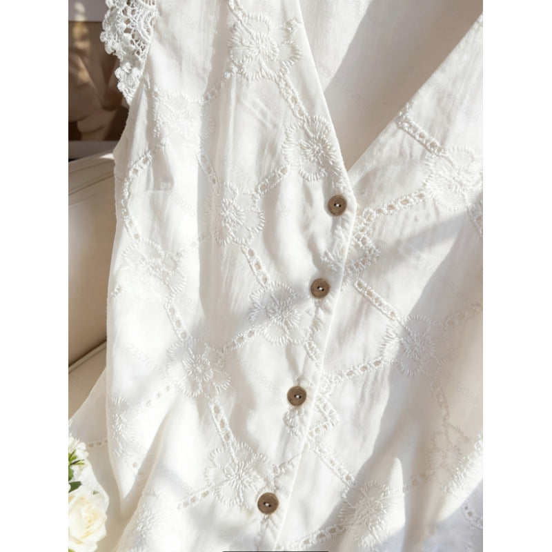 Damen Bluse mit Spitzenärmeln und Knopfdetails EB