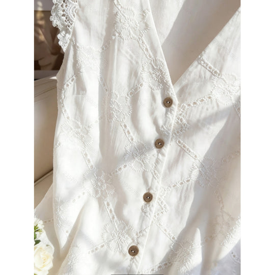 Damen Bluse mit Spitzenärmeln und Knopfdetails EB