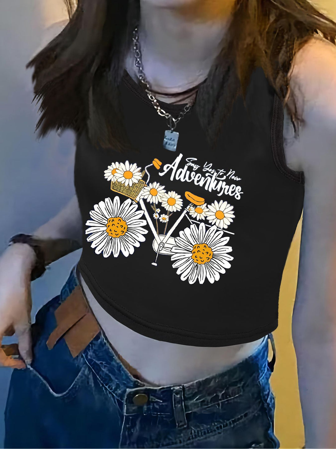 Damen Crop-Top mit auffälligem Schriftzug und körpernahem Schnitt EB