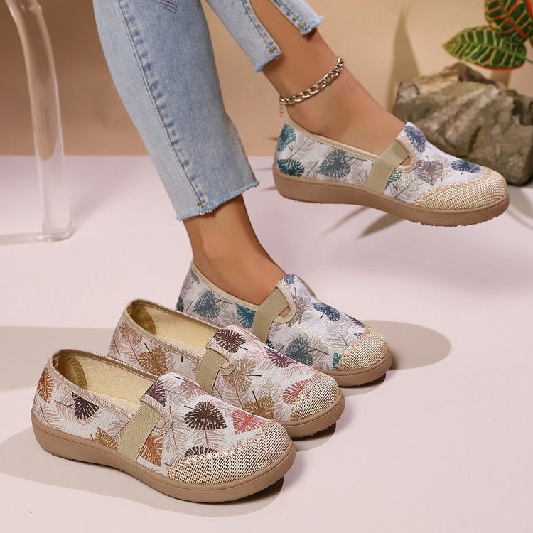 Damen Komfortable Slip-Ons mit floralem Muster EB