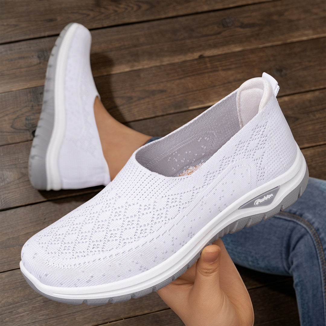 Damen nan gestrickter Slip-On Komfortwalker mit Memory-Fußbett, elastischem Sockeneinstieg und rutschfester Profilsohle EB