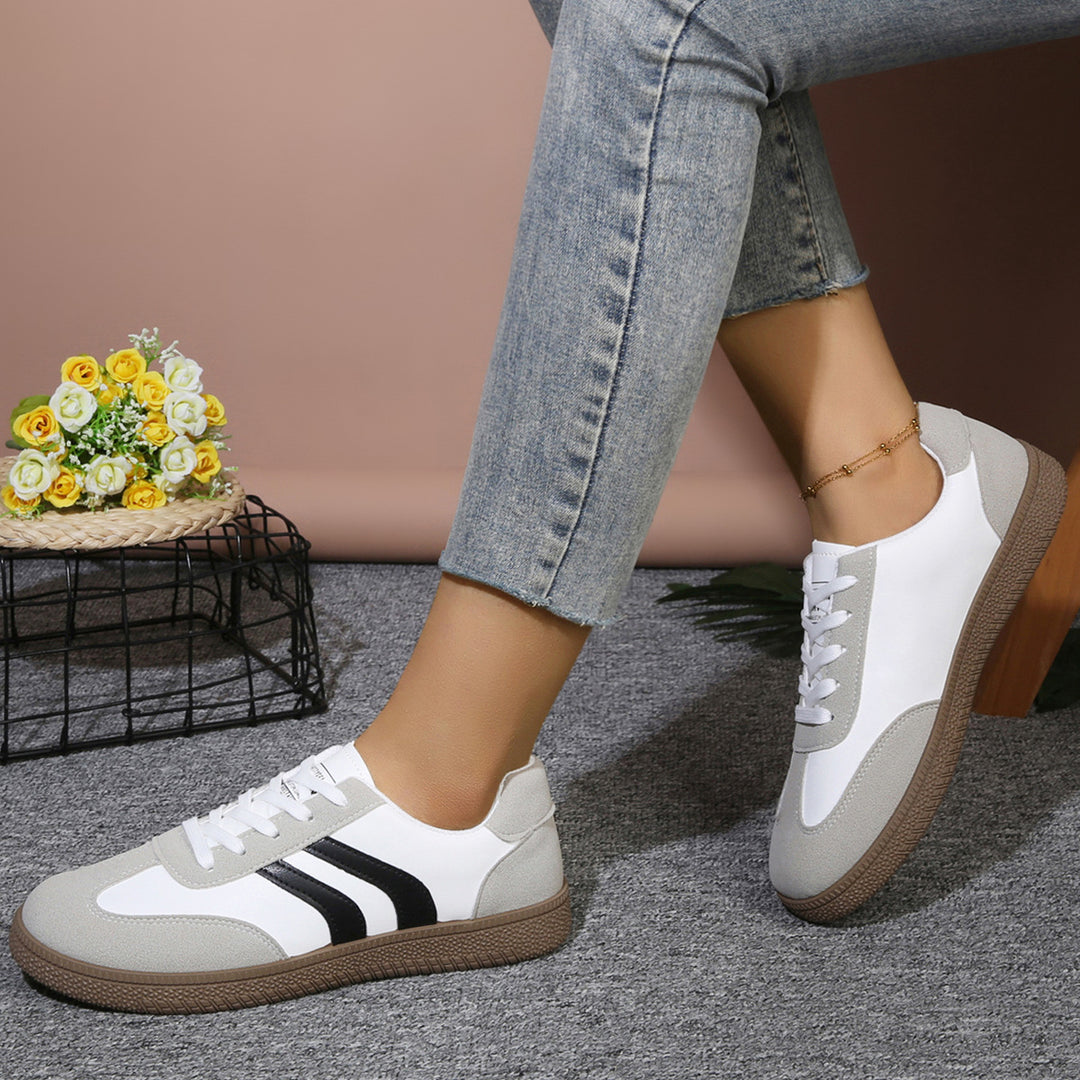 Damen Sportliche Sneakers mit weichem Obermaterial und rutschfester Sohle EB
