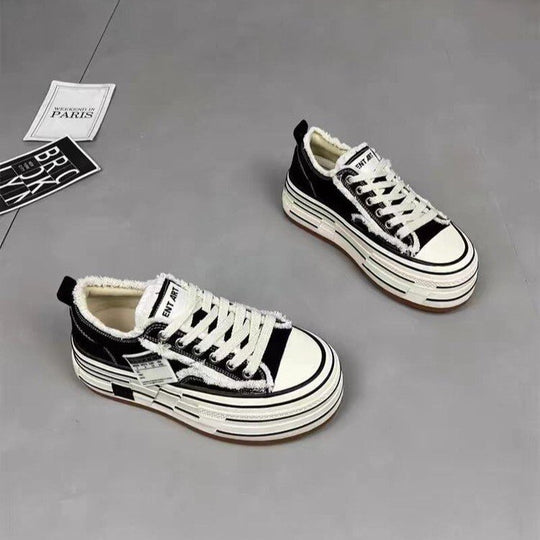 Damen modische Plateausneaker mit ausgefranstem Design und tiefem Profil EB