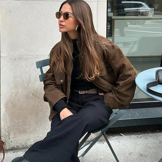 Damen jacke mit lässigem Schnitt und dekorativen Taschen EB